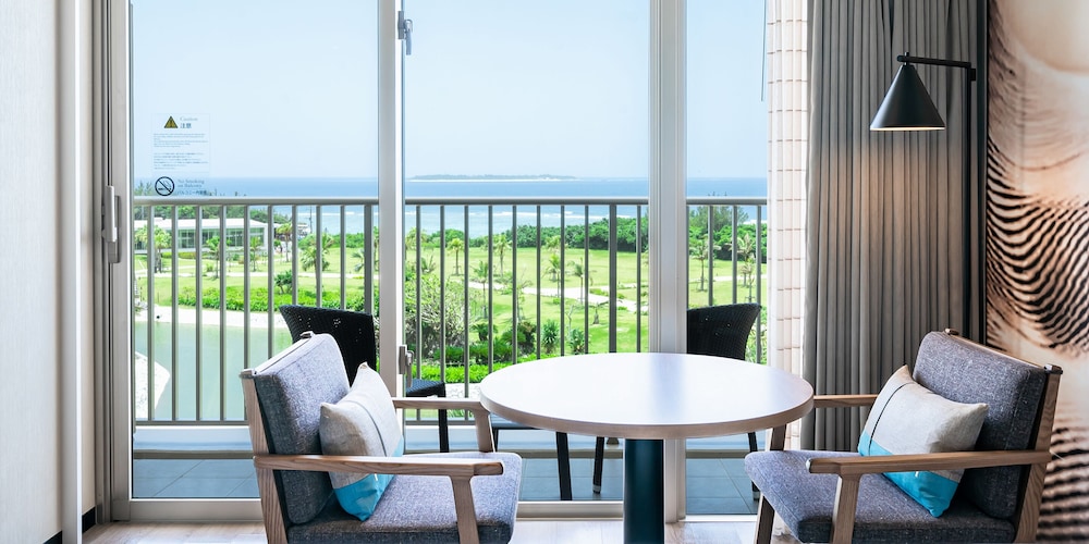 Deluxe Twin Room, Ocean View - Photo 1