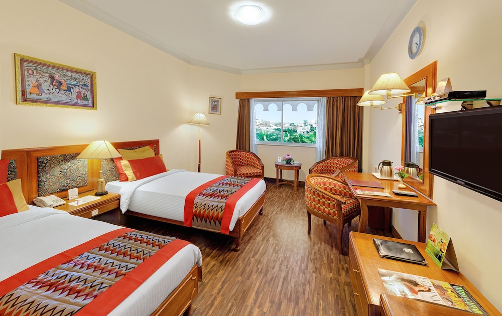 Executive Room Twin Bed - Photo 1