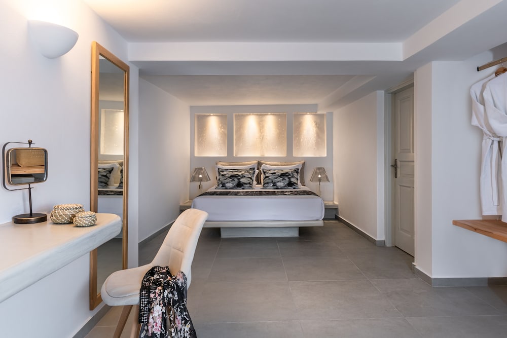 Diamond Suite - Photo 1