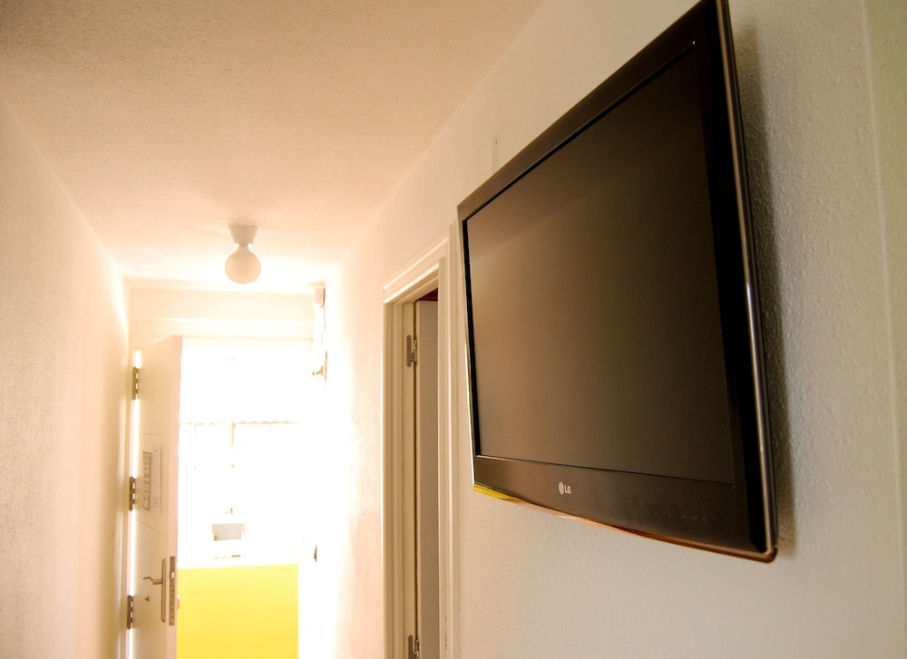 Apartment (Bunk Beds) photo 2