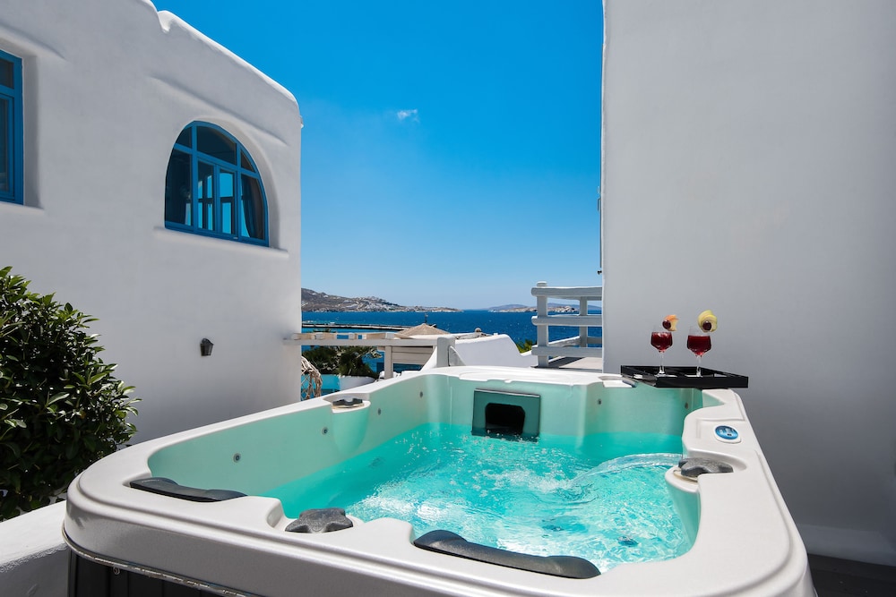 Superior Room, Partial Sea View (Outdoor Hot Tub) photo 2