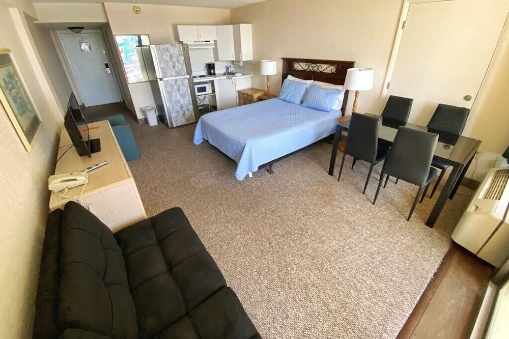 Premium Double Room, Non Smoking, Kitchen photo 3