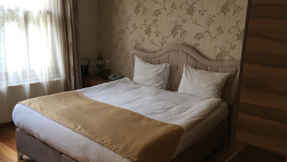Deluxe Suite, Garden View photo 3