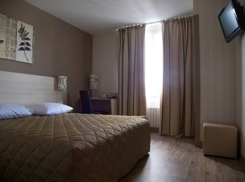Double Room (Prestige)