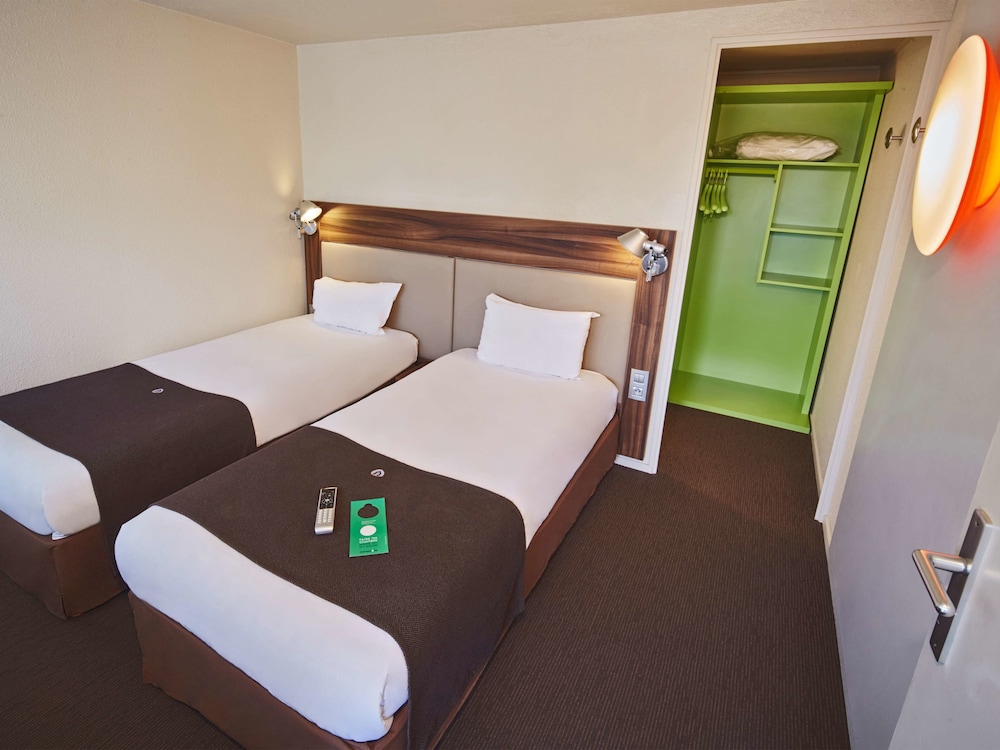 Standard Room, 2 Twin Beds - Photo 5