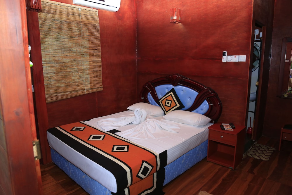 Deluxe Tree House, 1 King Bed, River View photo 3