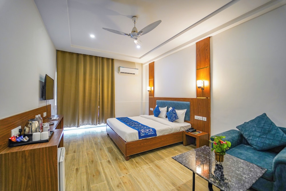 Premium Room - Photo 1