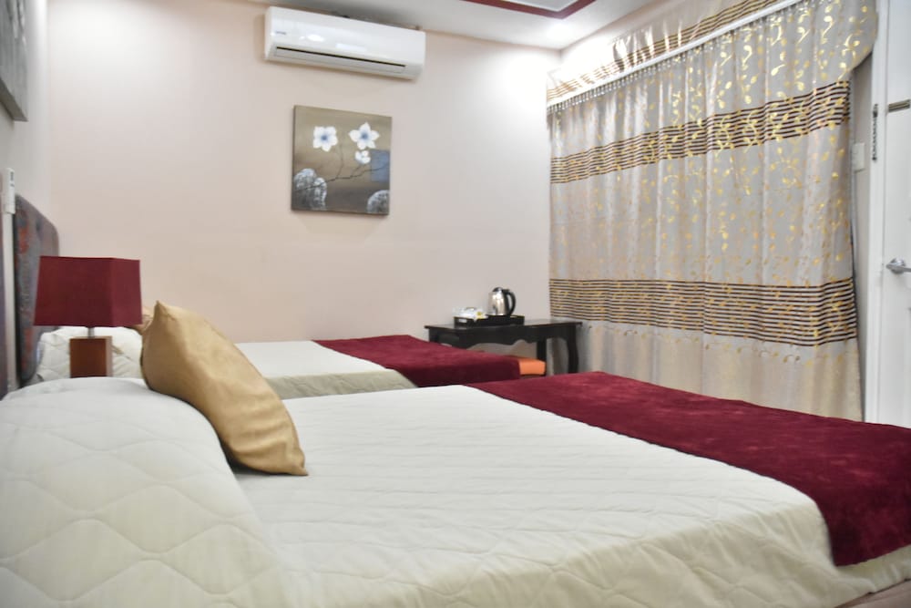 Deluxe Double Room, 2 Double Beds, Non Smoking