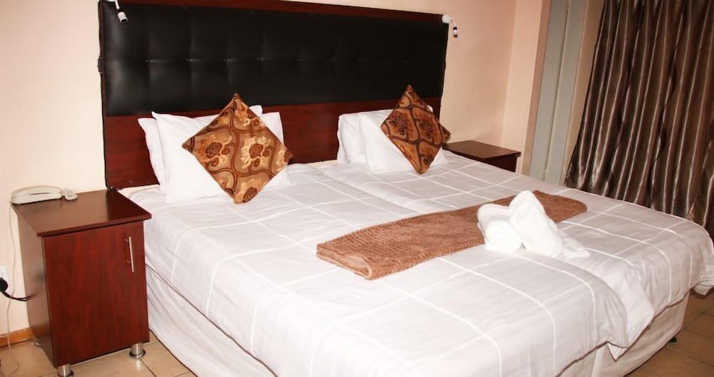 Classic Quadruple Room photo 1