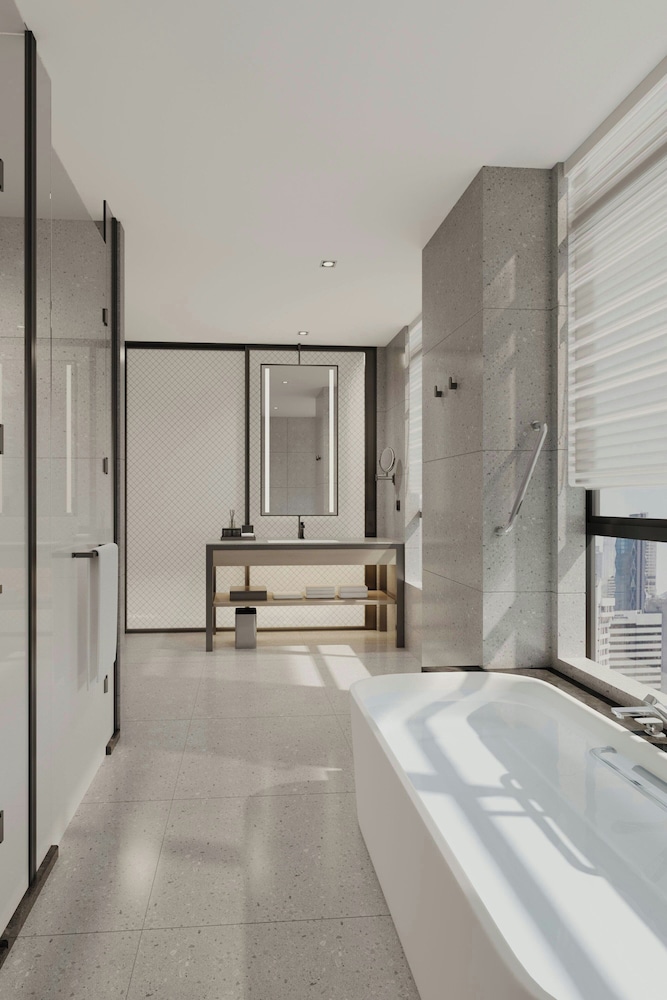 Executive Suite, 1 Bedroom, City View photo 2