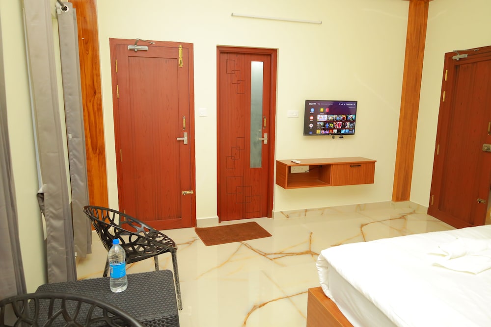 Deluxe Double Room, Balcony, Ocean View photo 3