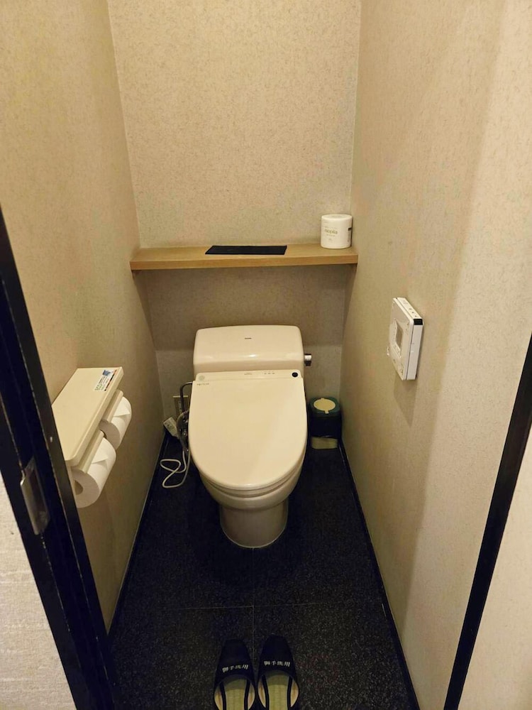 Standard Quadruple Room, Park View photo 2