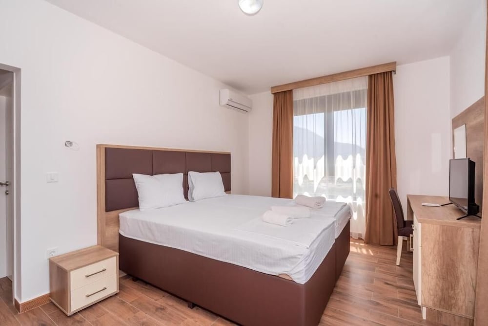 Deluxe Suite, photo 7