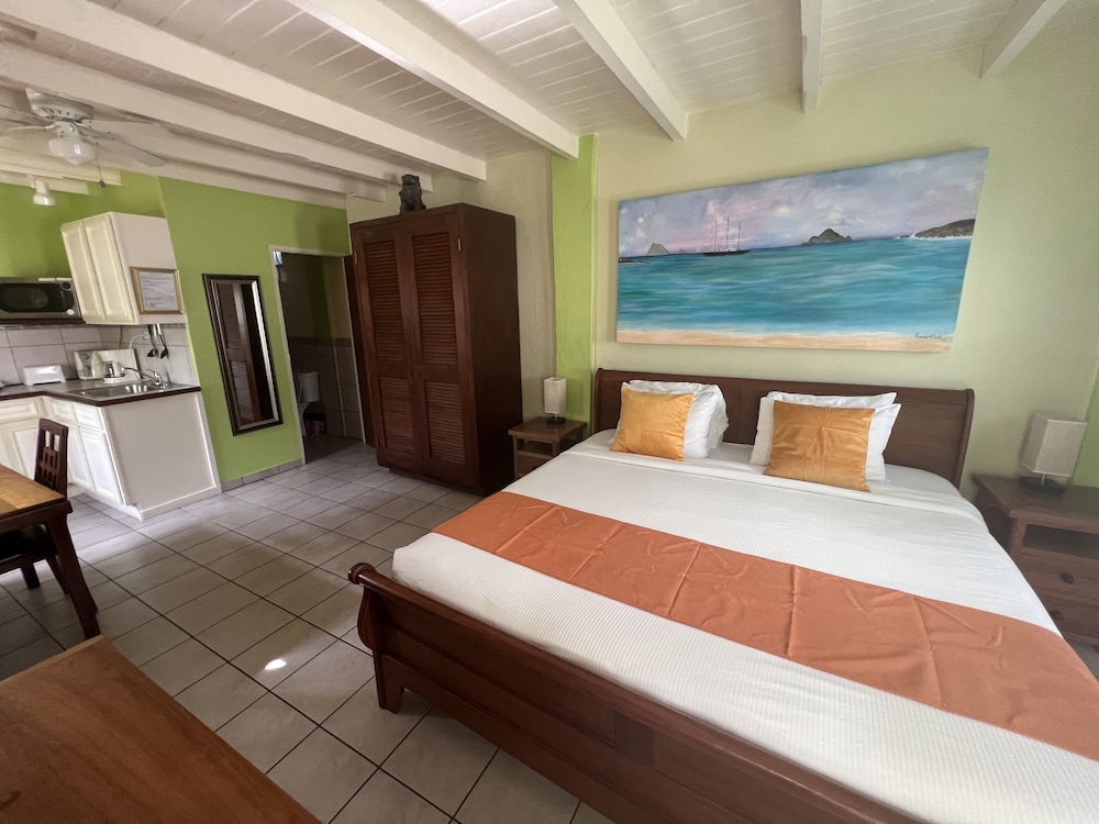 Caribbean Suite photo 2