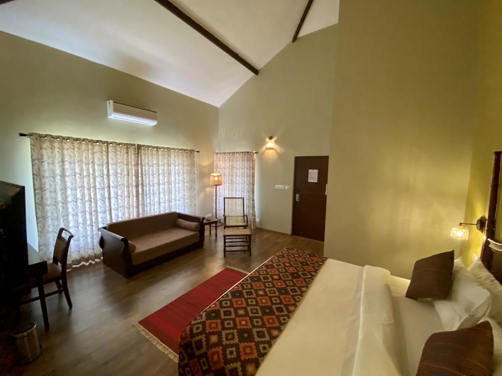 Deluxe Room, 1 Bedroom - Photo 5