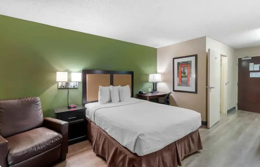 Studio, 1 Queen Bed, Accessible, Non Smoking