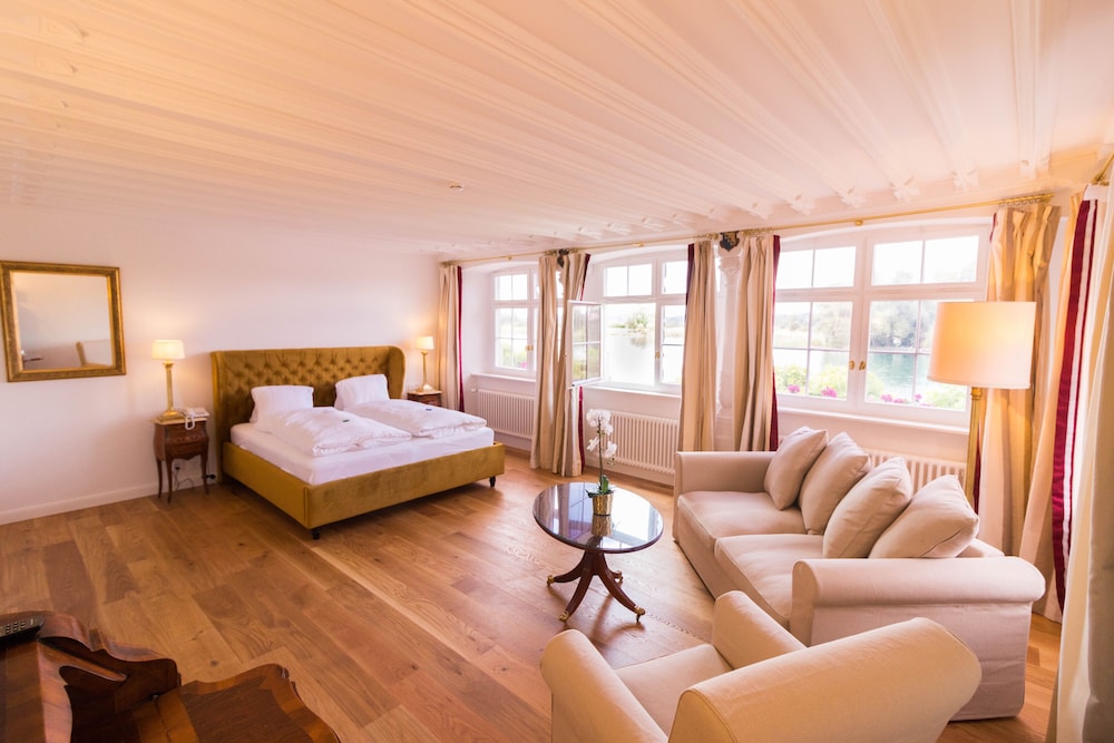 Family Quadruple Room photo 3
