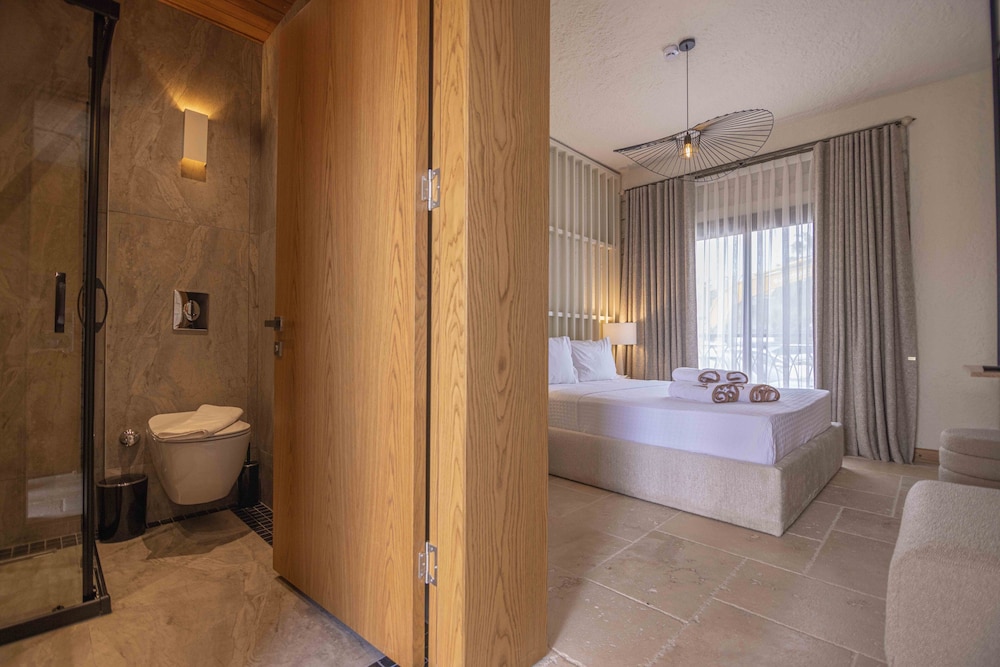 Standard Room - Photo 12