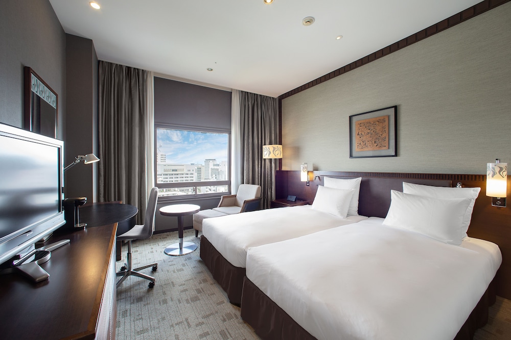 Club Hollywood Twin Room, 2 Single Beds, Non Smoking, With Lounge Access
