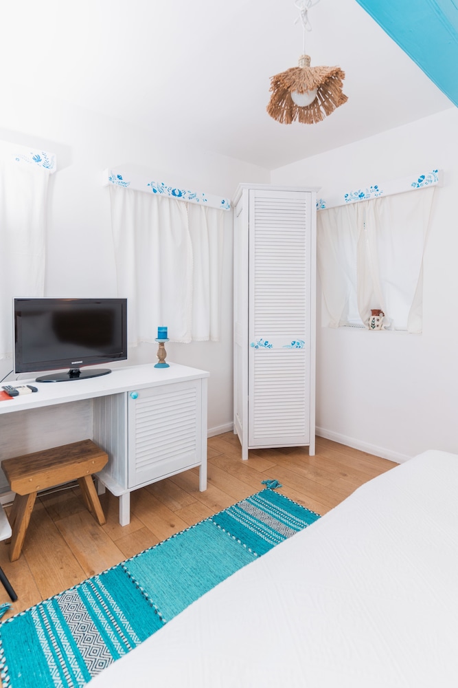Deluxe Studio Suite photo 3
