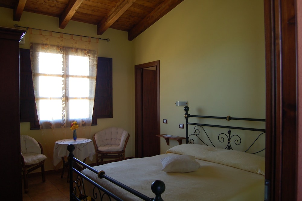 Standard Double Room, Garden View photo 1