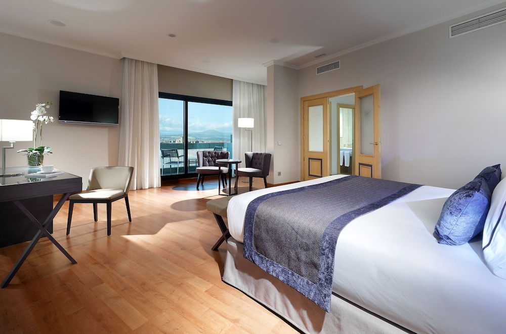 Superior Double Room Single Use - Photo 4