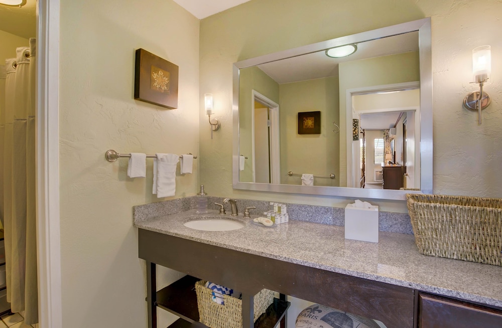 Condo, 1 Bedroom photo 3