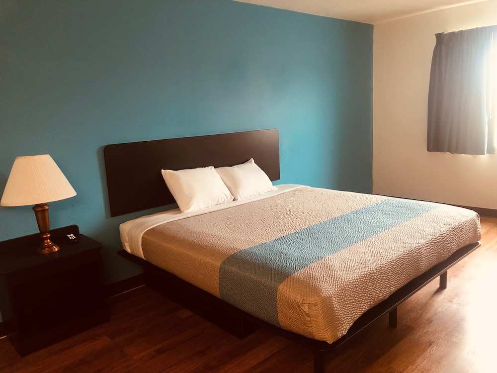 Single Room, Basic, Non Smoking
