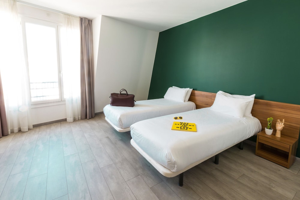 Standard Twin Room photo 1