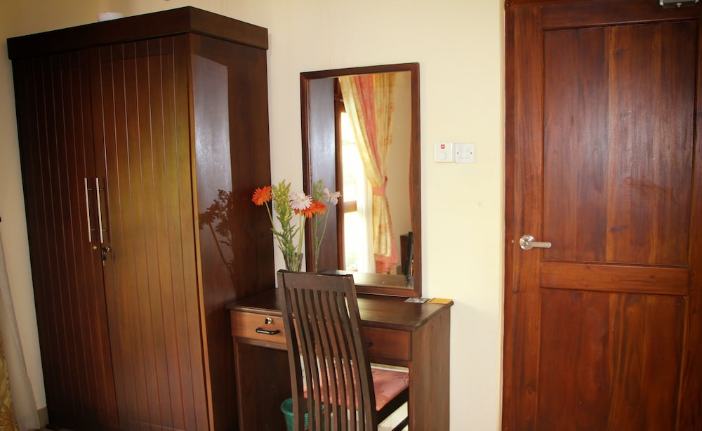 Main Villa photo 3