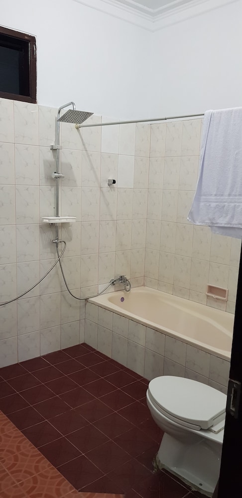 Family Twin Room, 1 Bedroom, Beach View, Sea Facing photo 2