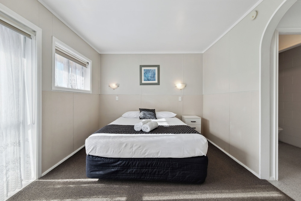 Studio Suite photo 3