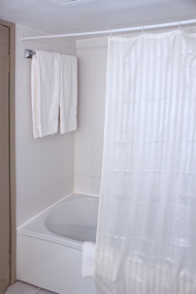 Standard Double Room, Balcony, Golf View photo 3