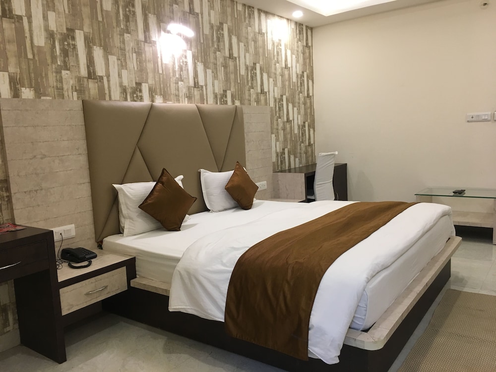 Executive Room photo 2