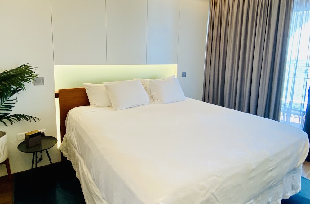 Royal Studio Suite