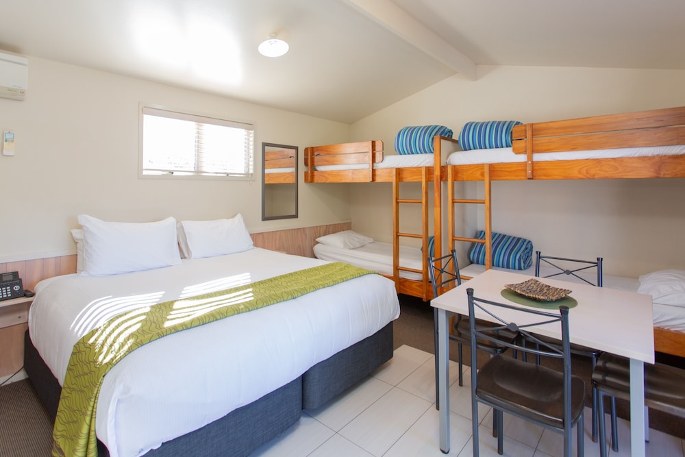 Deluxe Cabin, Non Smoking, Shared Bathroom photo 1