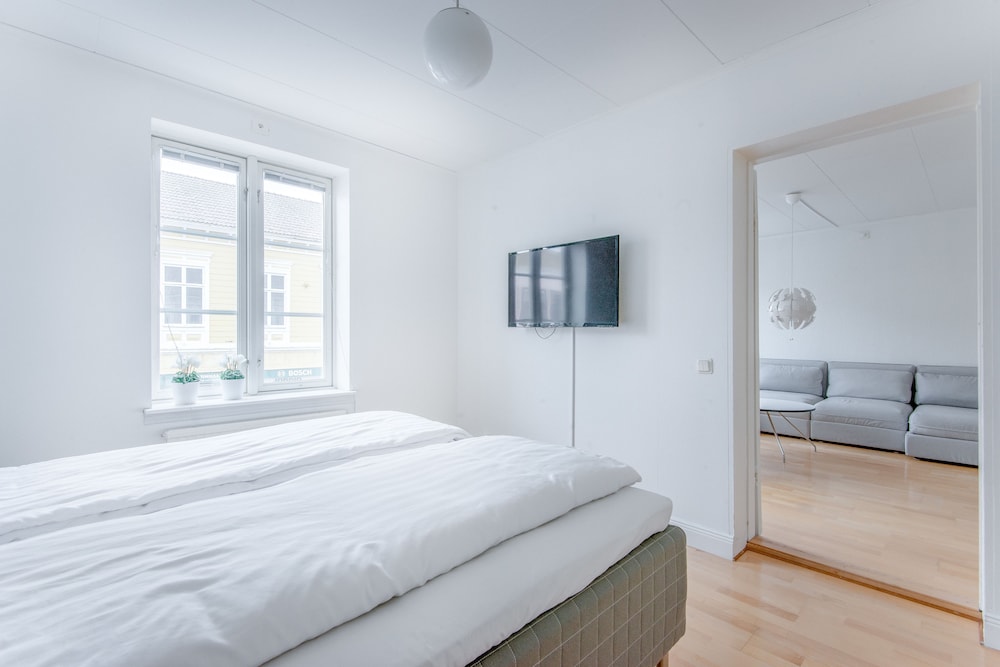 Deluxe Apartment (6 Beds) photo 2