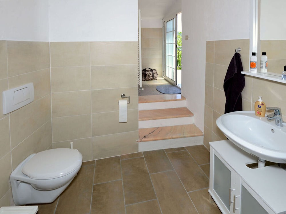 House photo 2