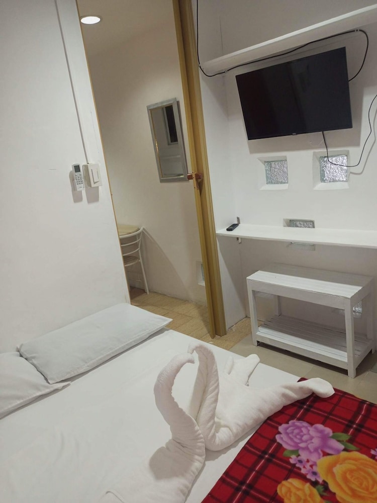 Standard Room, 1 Double Bed, Non Smoking, Private Bathroom photo 1