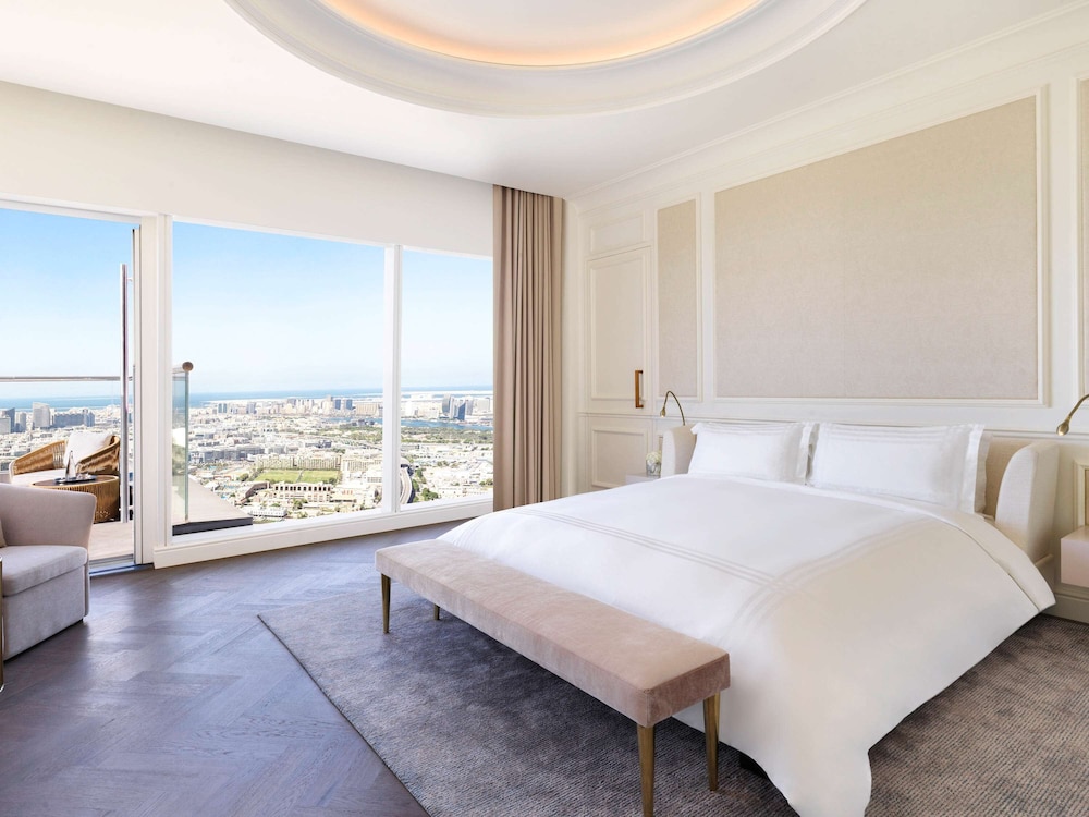 Presidential Suite, 2 King Bedrooms, Private Terrace, High Floor (Club Lounge Access)