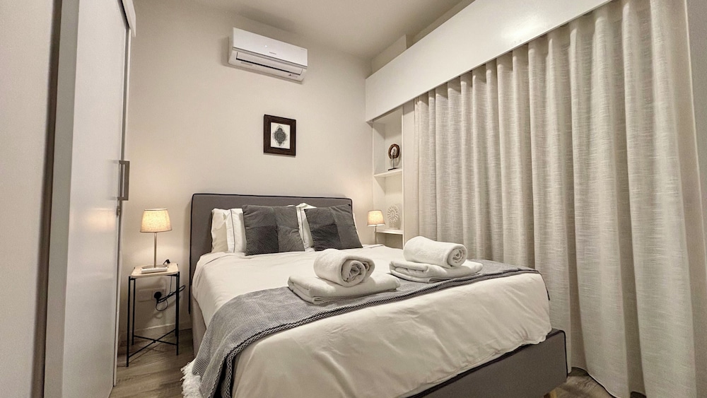 City Apartment, 1 Bedroom, Non Smoking, City View photo 2
