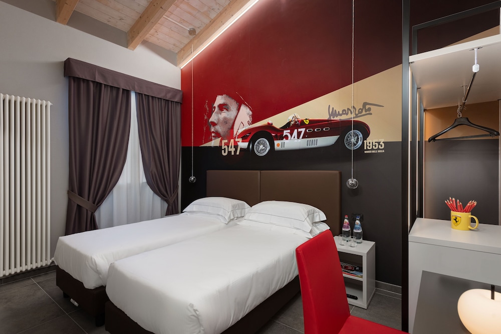 Deluxe Double Room - Photo 16