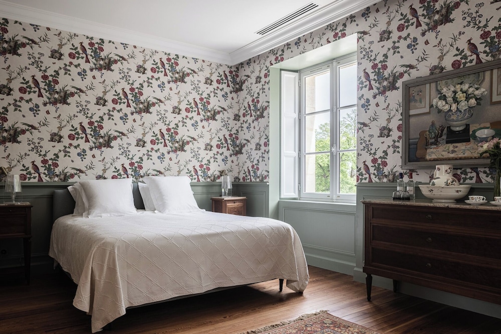 Deluxe Double Room, Garden View