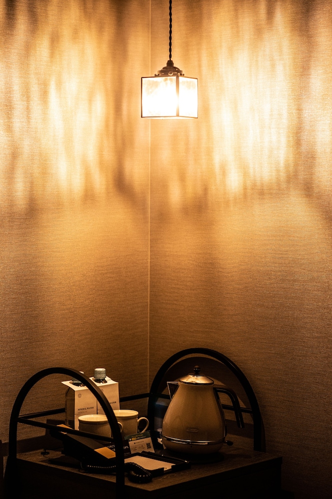 Universal Twin Room - Photo 2