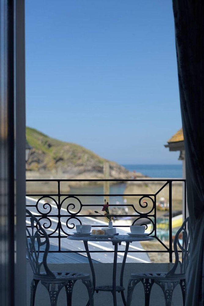 Double Room, Balcony, Sea View photo 2