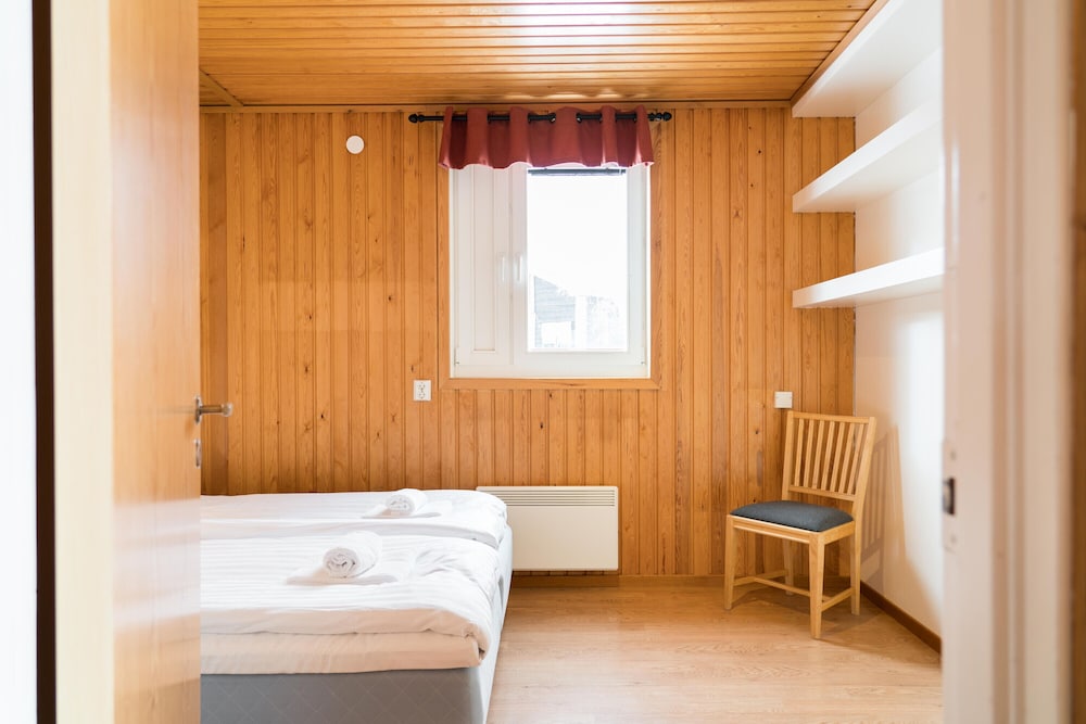 Basic Chalet, 2 Bedrooms photo 3