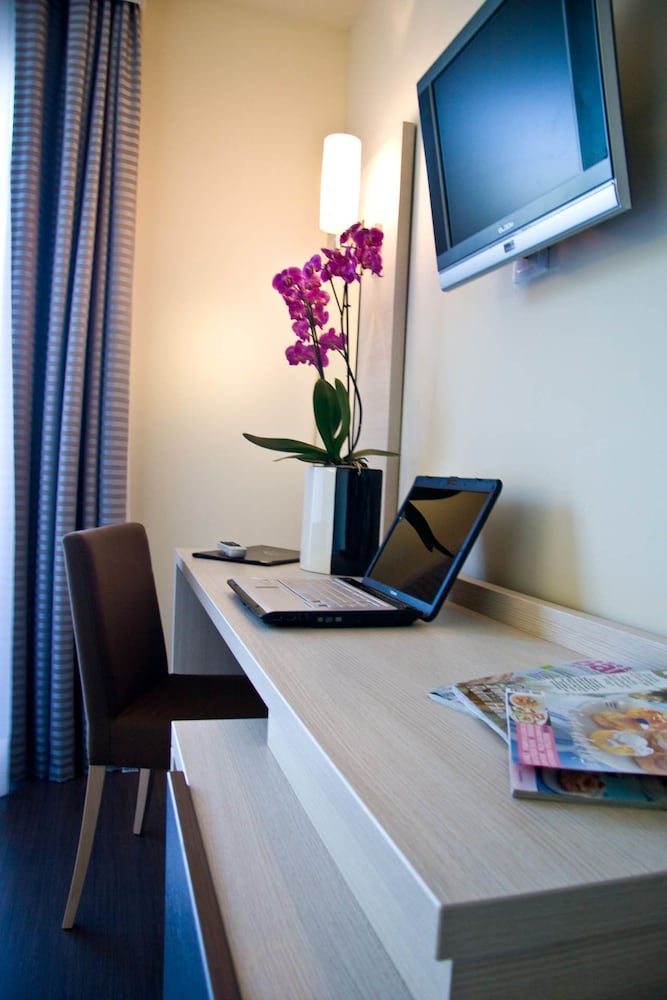 Double Room, Mountain View