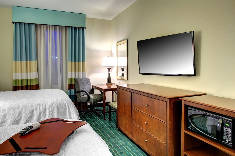 Room, 2 Queen Beds, Refrigerator & Microwave photo 2