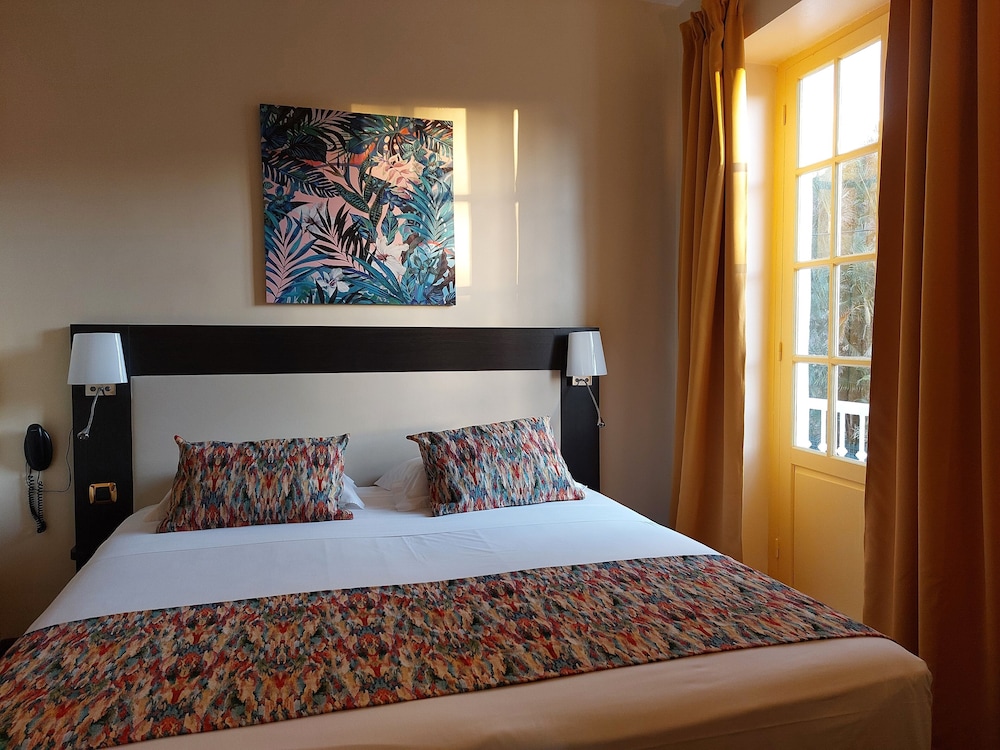 Superior Room (Superior Bath) - Photo 1