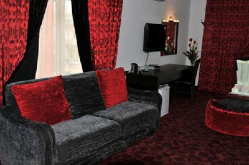 Standard Double Or Twin Room photo 3